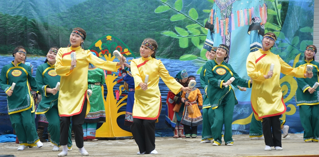 Районный фестиваль национальной культуры "Ачамбори"